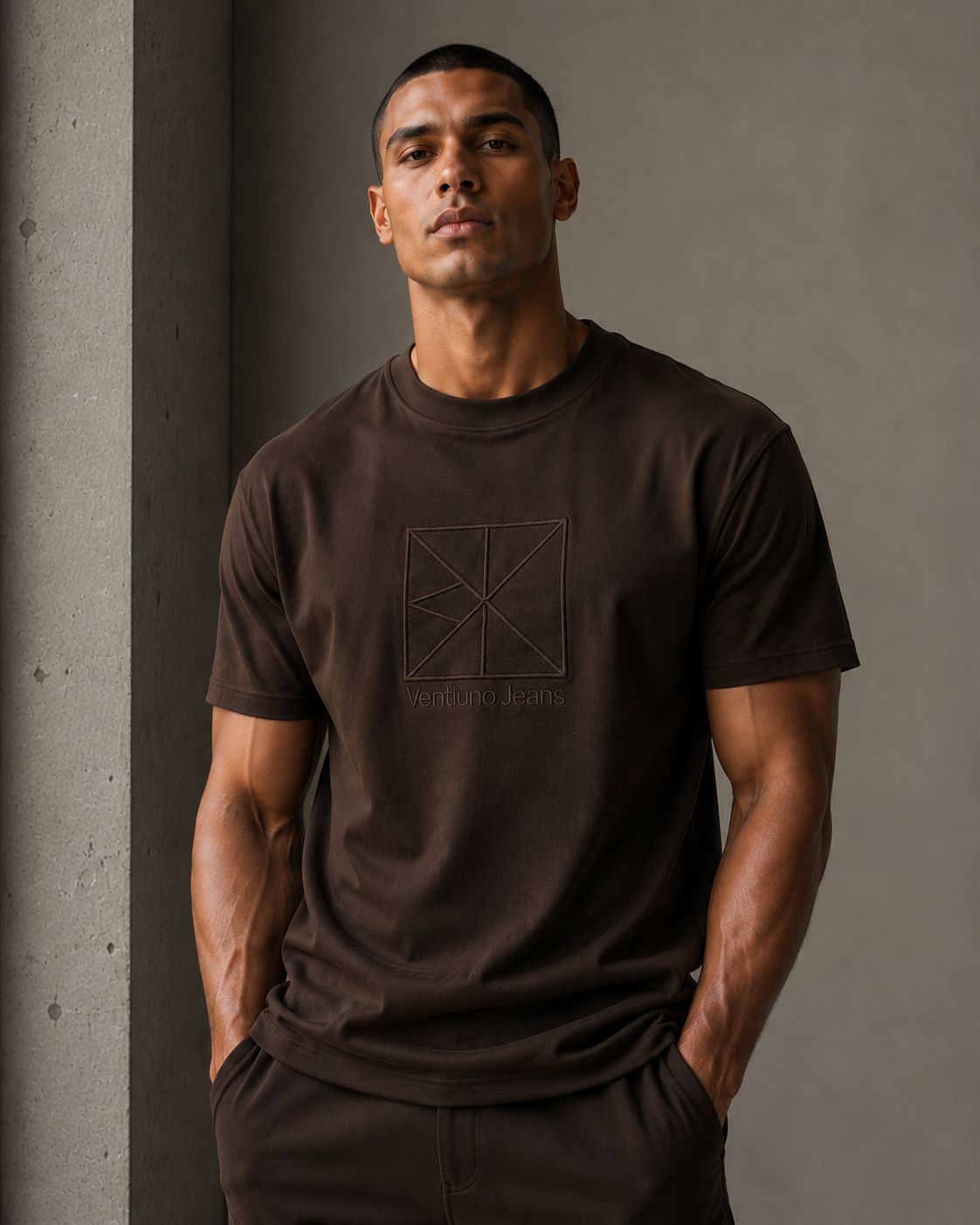 Ventiuno Jeans Embossed Logo T-Shirt