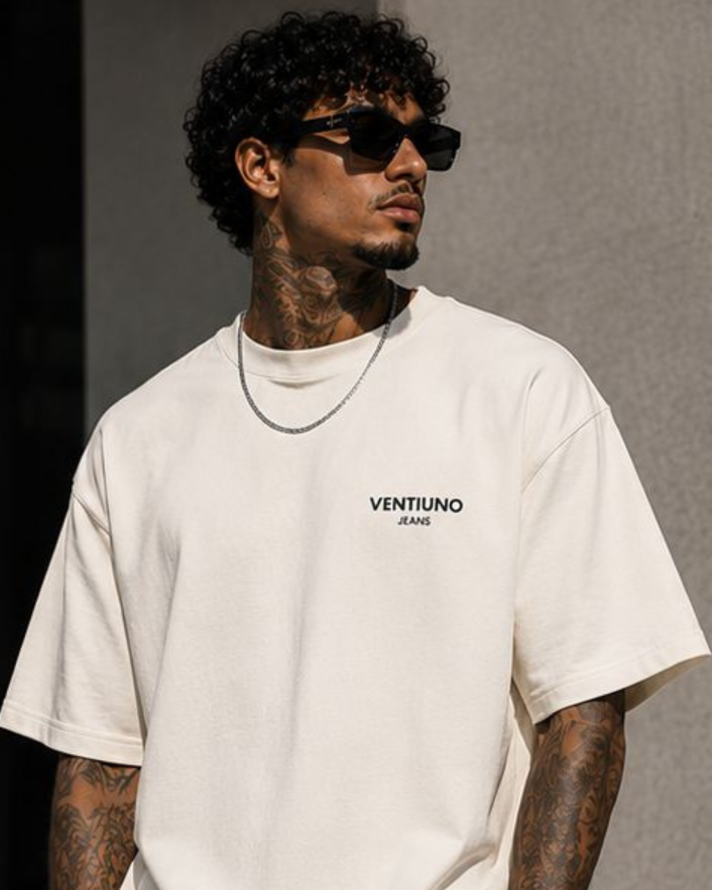VENTIUNO Men’s Premium Slim fit Tee